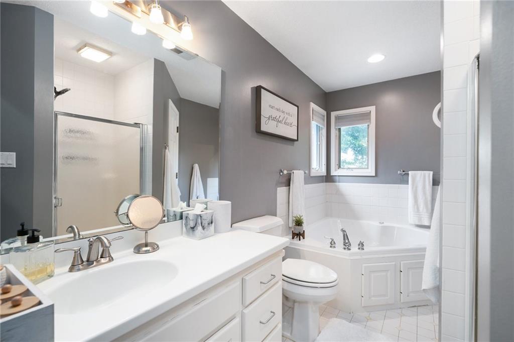 5948 SW 31st Terrace