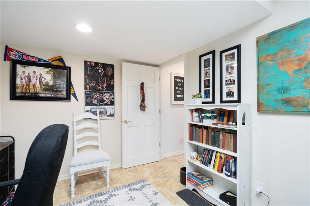 5948 SW 31st Terrace