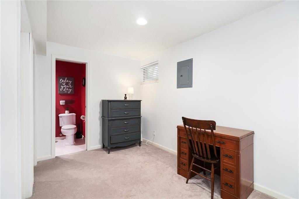 5948 SW 31st Terrace