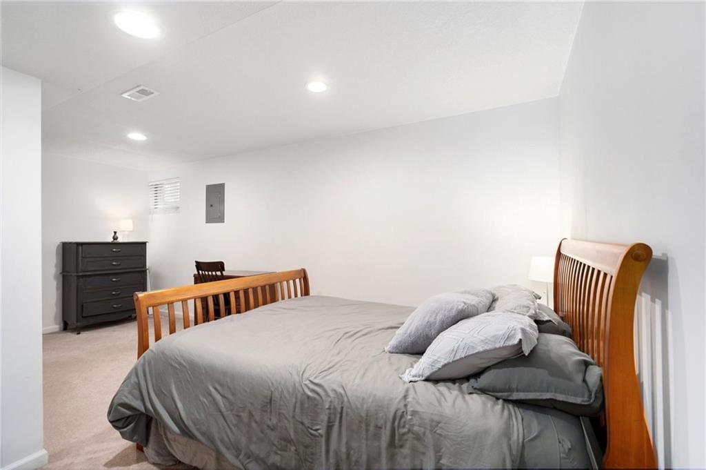 5948 SW 31st Terrace