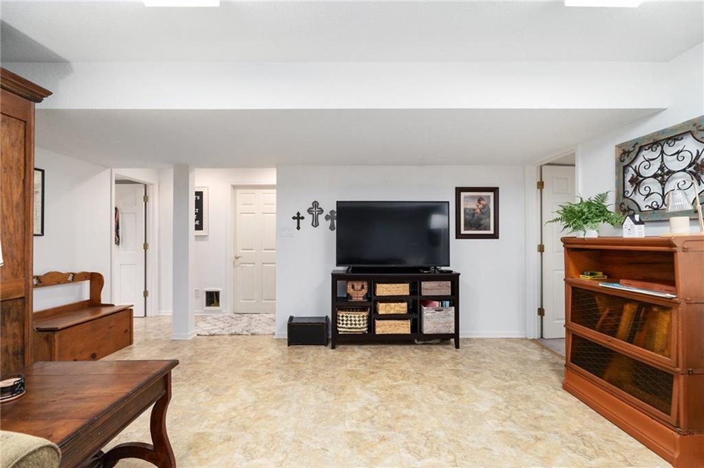 5948 SW 31st Terrace