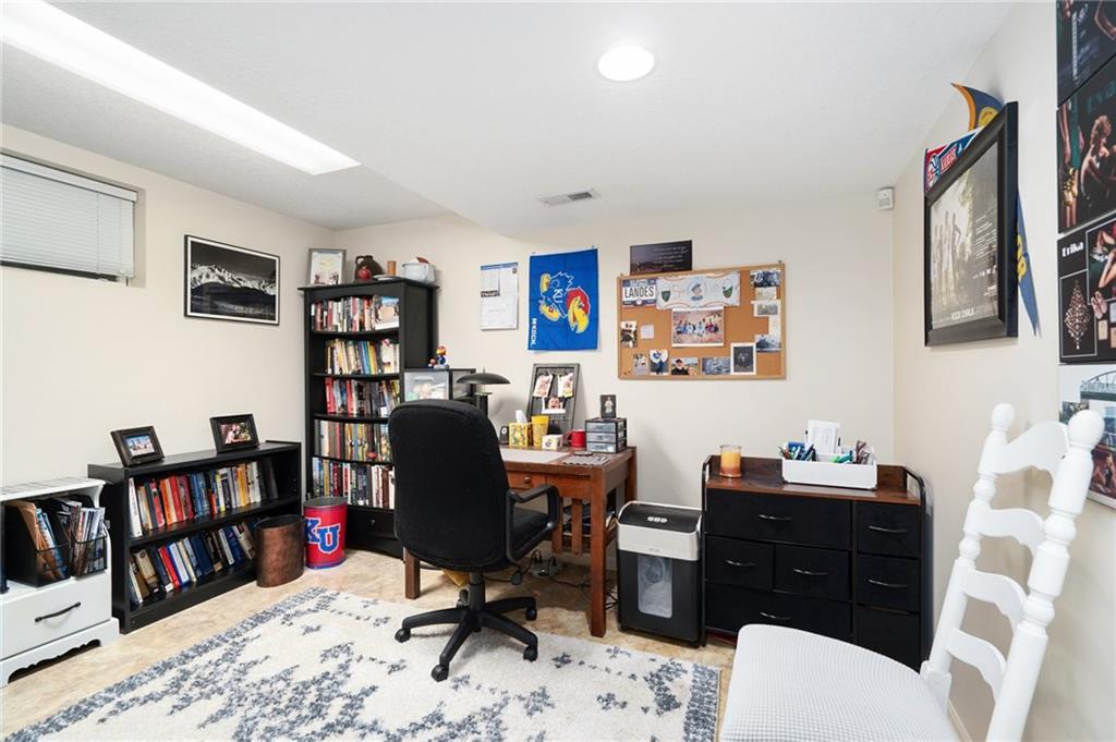 5948 SW 31st Terrace