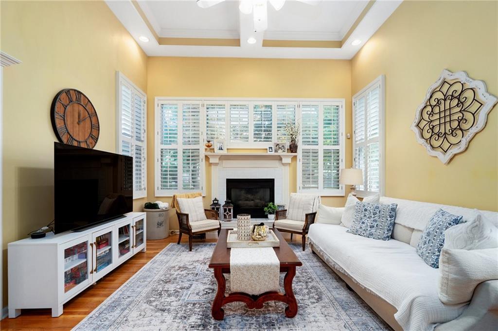 5948 SW 31st Terrace