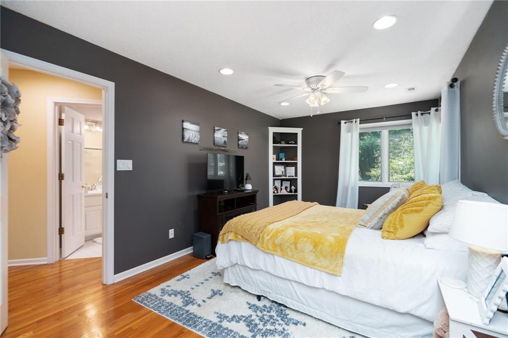 5948 SW 31st Terrace