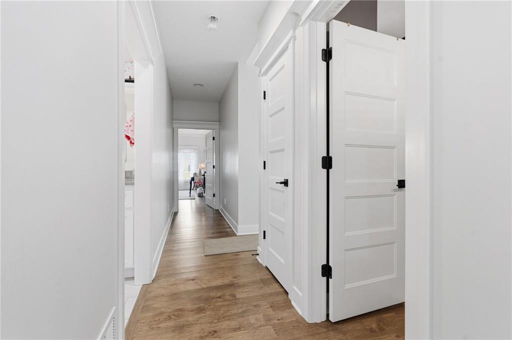 1210 Signal Lake Court