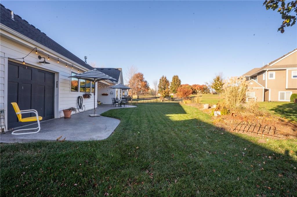 1210 Signal Lake Court