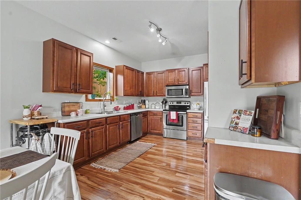 1414 E 25th Street