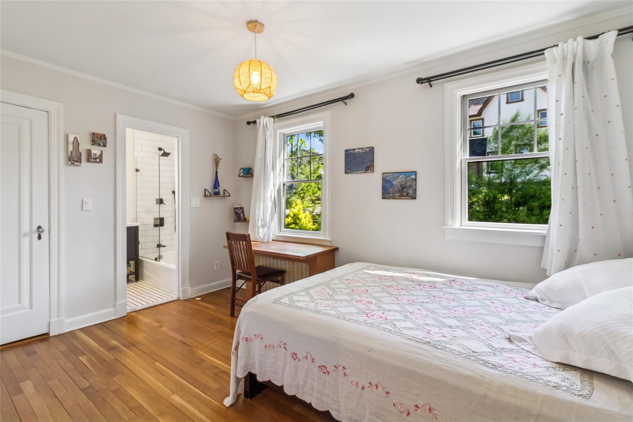 10 Belmont