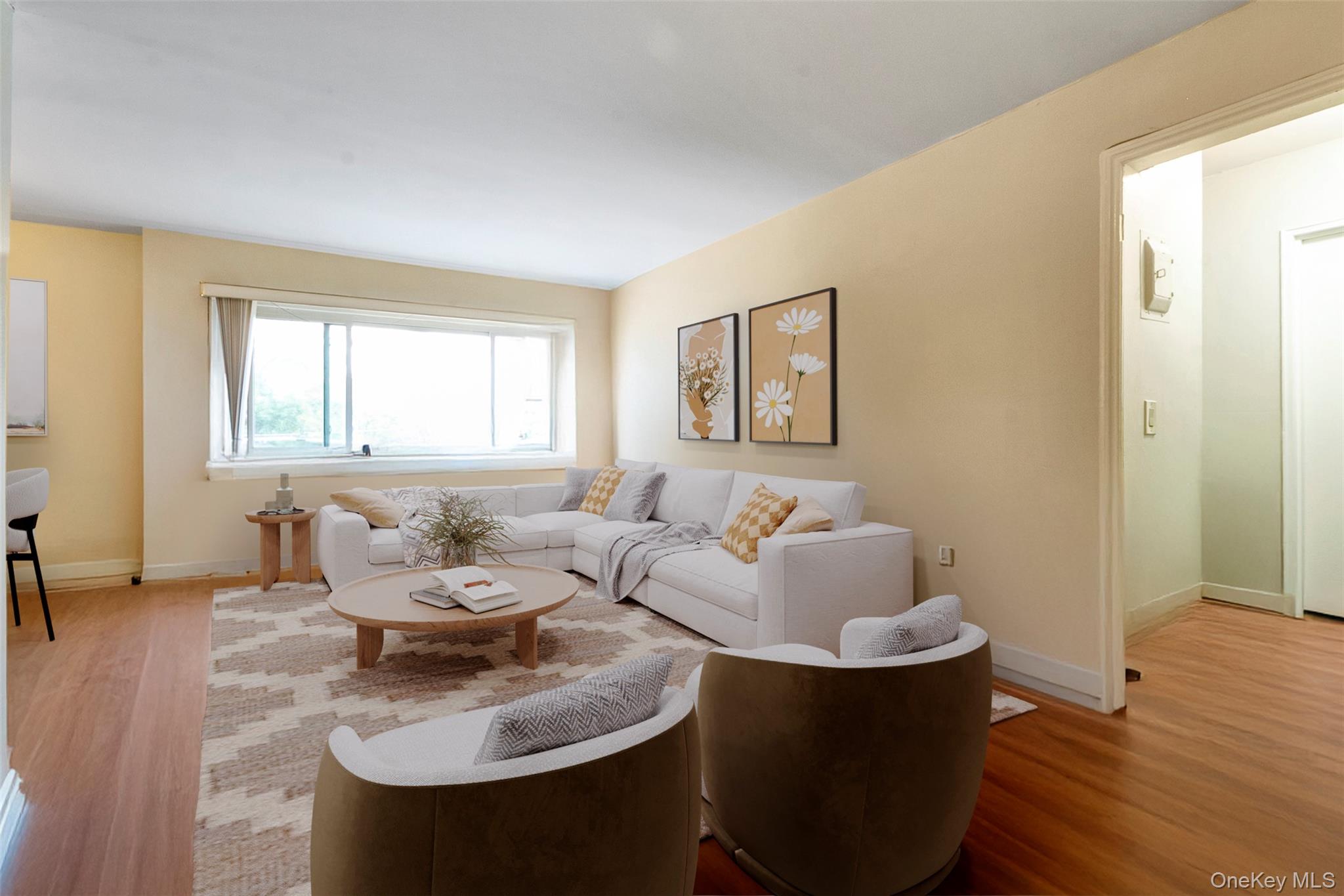 900 Midland Avenue Unit: 2E