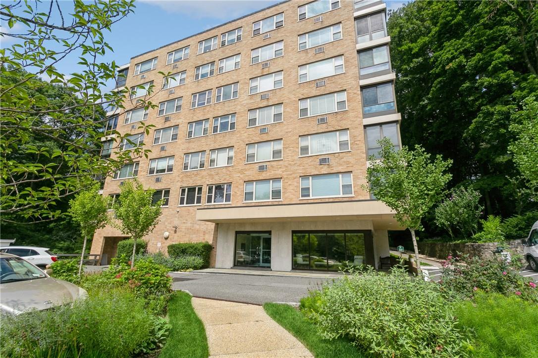 72 Pondfield Road W Unit: 4H