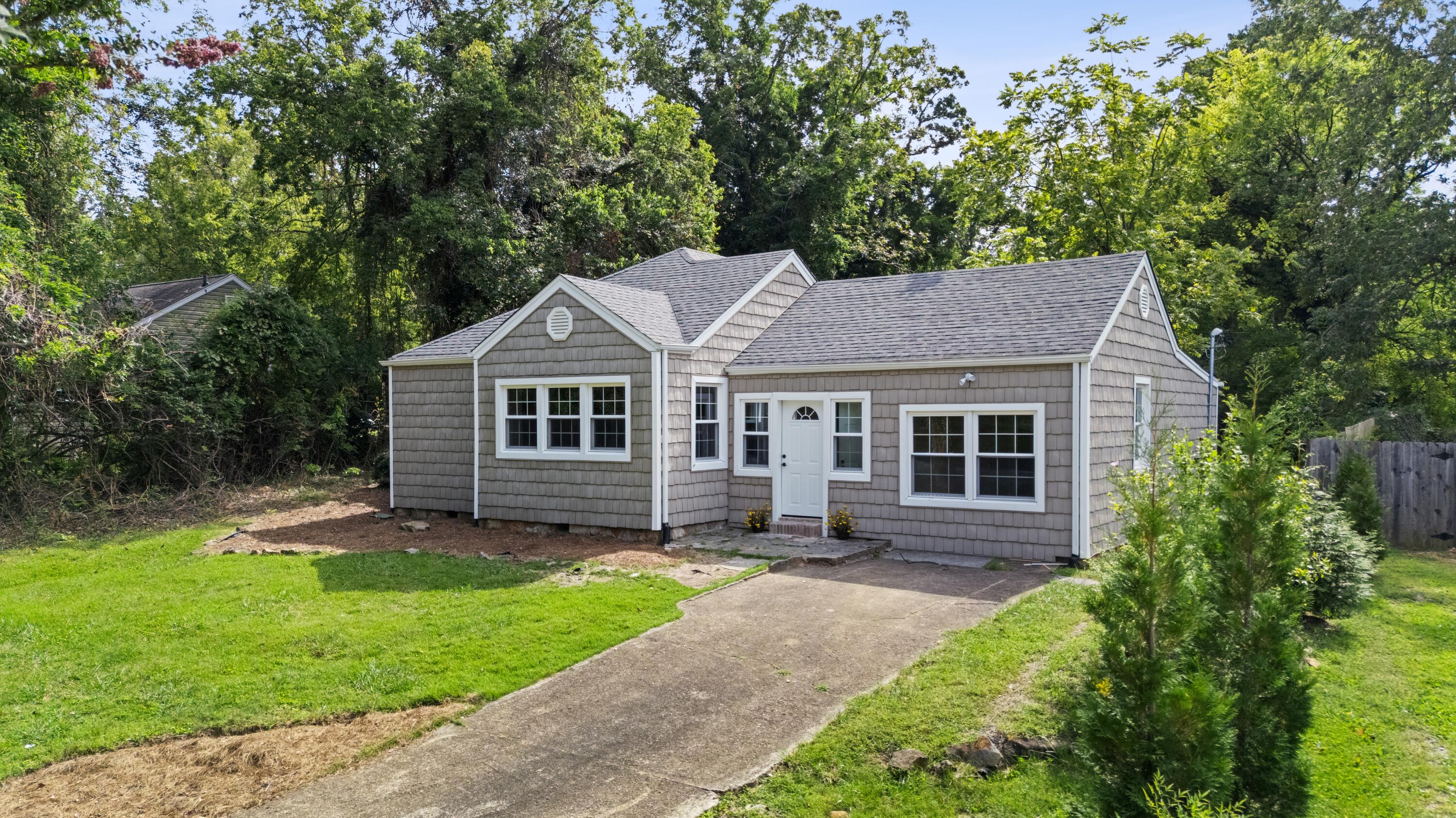958 Signal Road