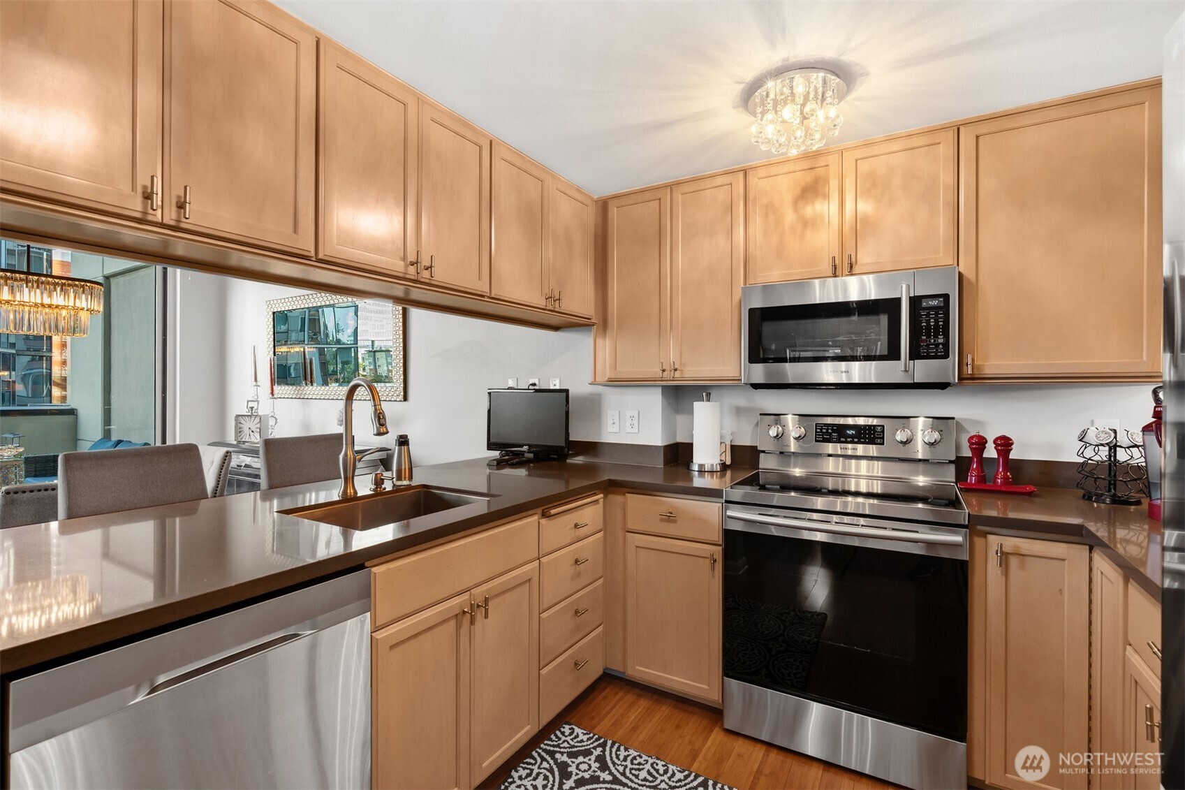 177 107th Avenue NE Unit: 720