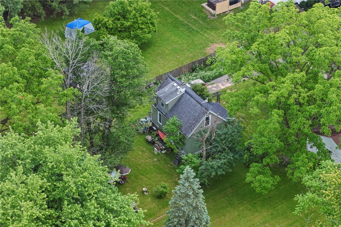 7 Hockeborne Avenue