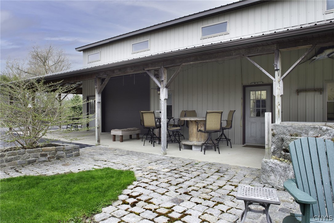 1620 New Seneca Turnpike