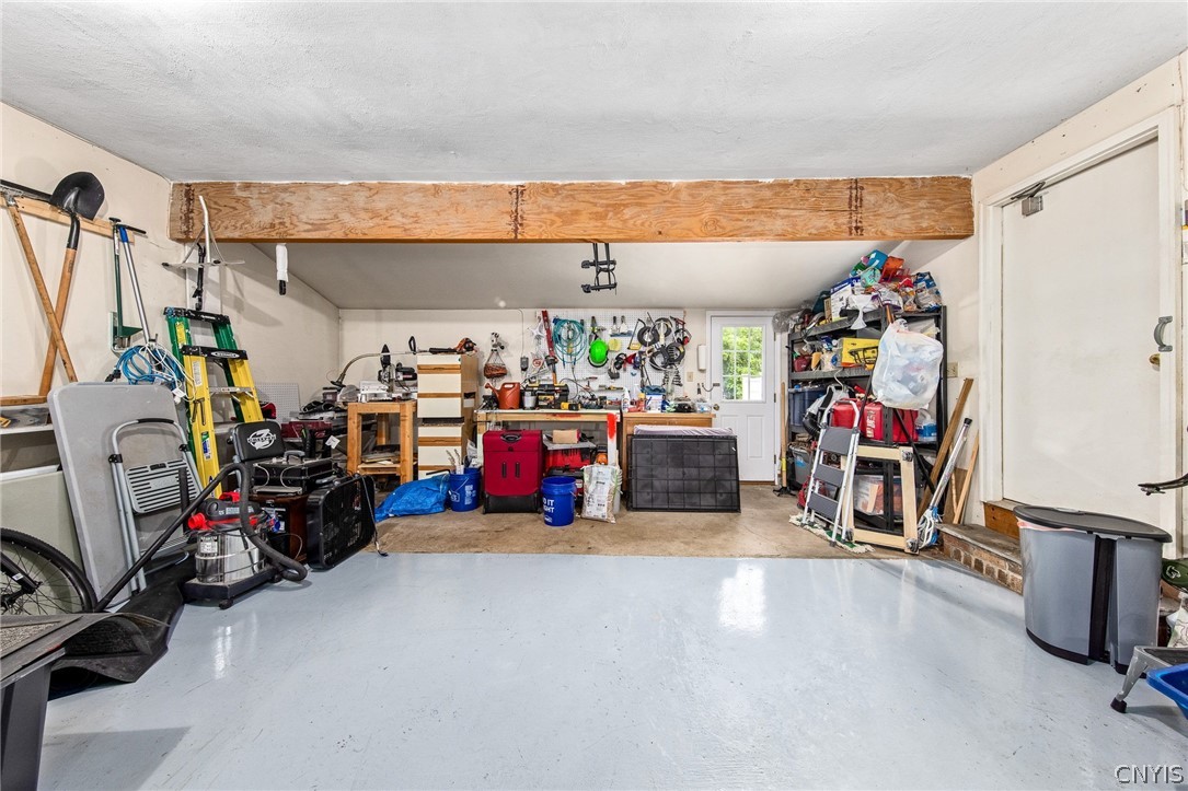 1089 JEWETT ROAD