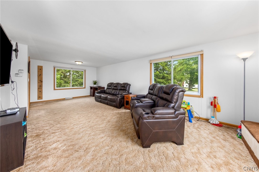 1089 JEWETT ROAD