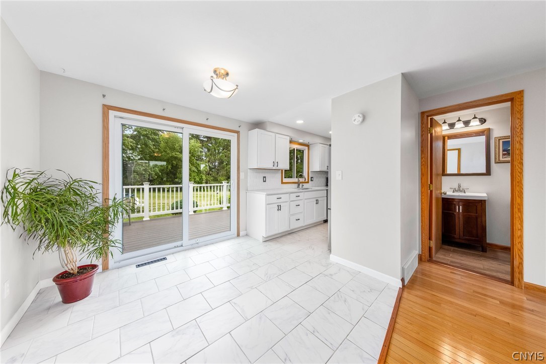 1089 JEWETT ROAD