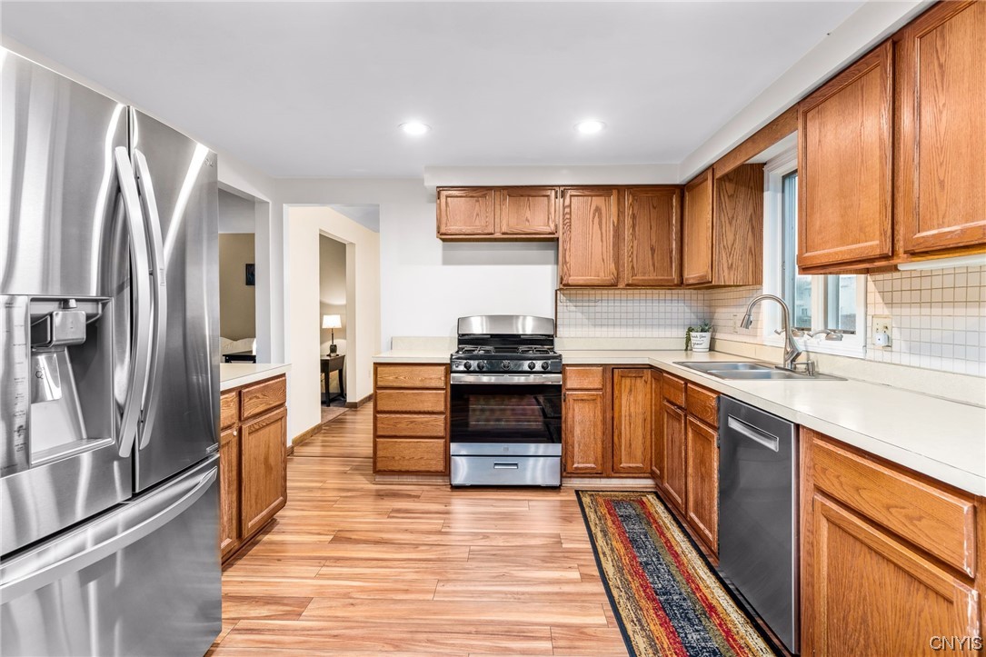 8196 Gatewood Drive