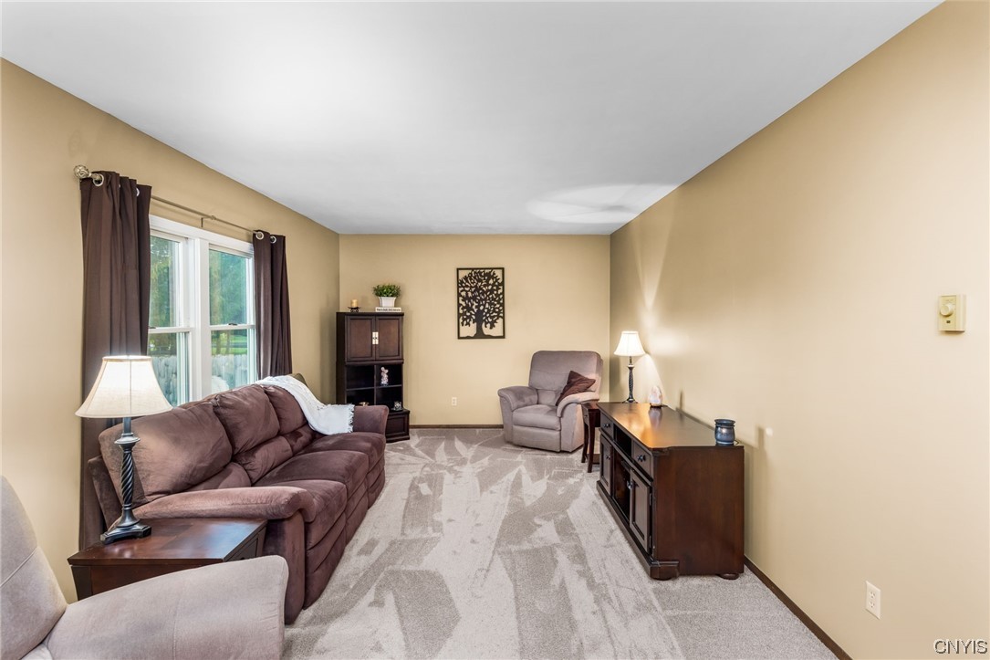 8196 Gatewood Drive
