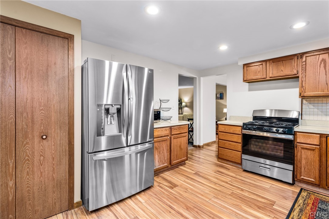 8196 Gatewood Drive