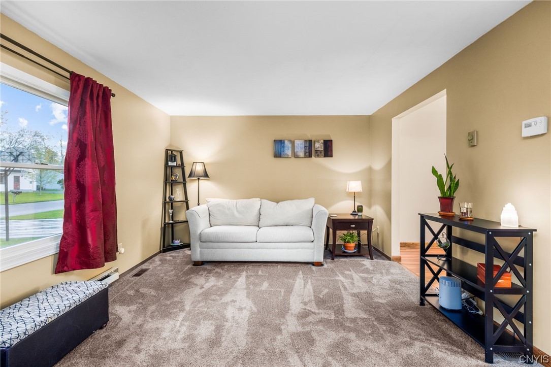 8196 Gatewood Drive