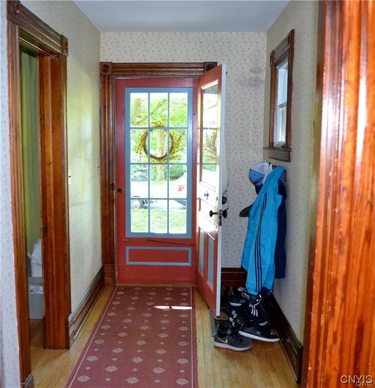 43 Leitch Ave