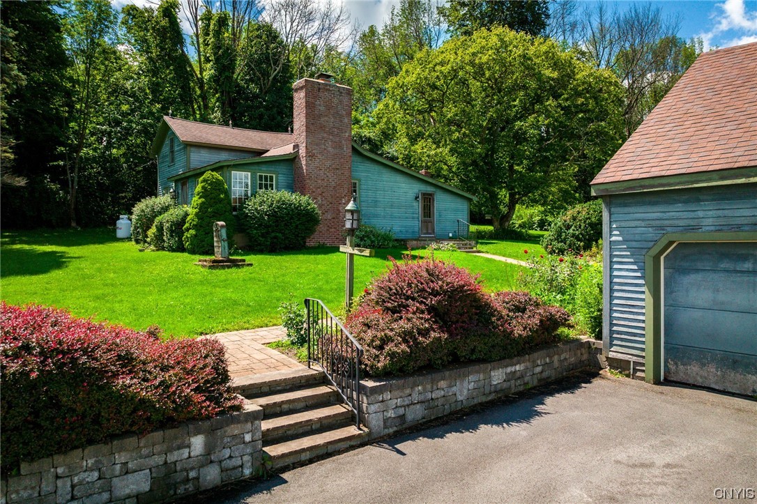 1631 Albring Road