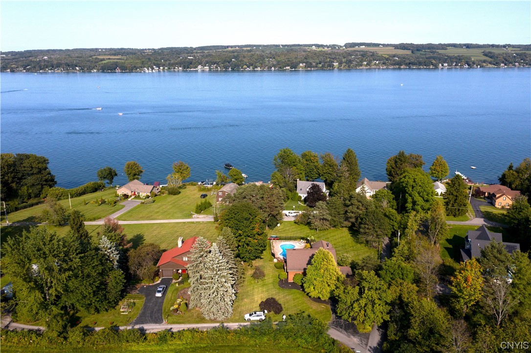 2502 Lakewatch Lane