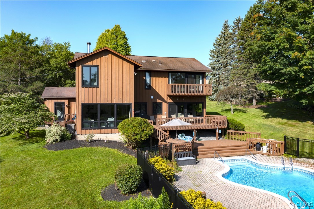 2502 Lakewatch Lane