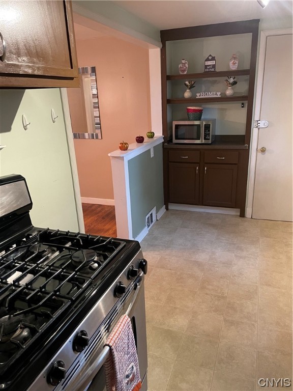 415 Hillsboro Parkway