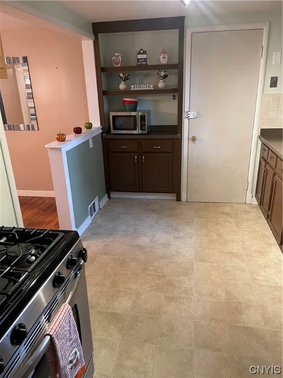 415 Hillsboro Parkway