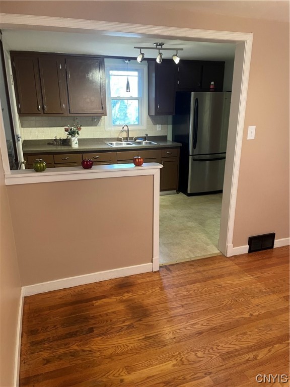 415 Hillsboro Parkway