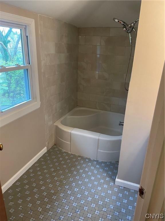 415 Hillsboro Parkway