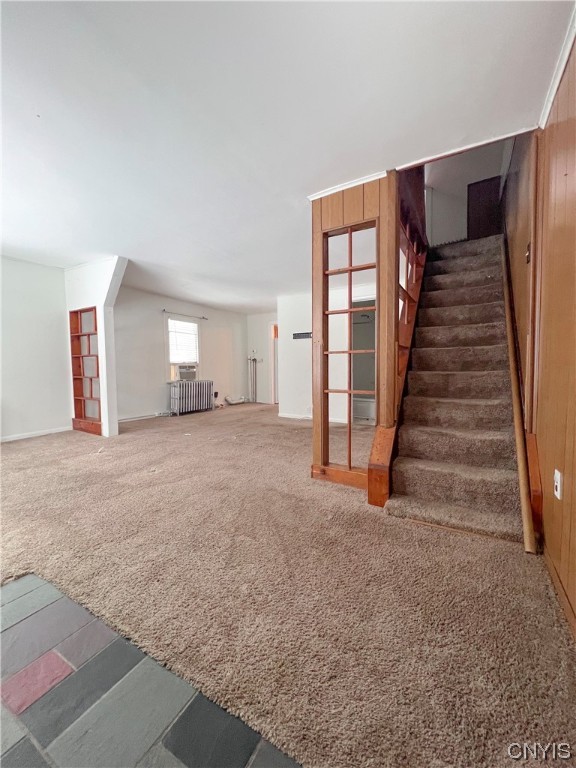 930 Old Seneca