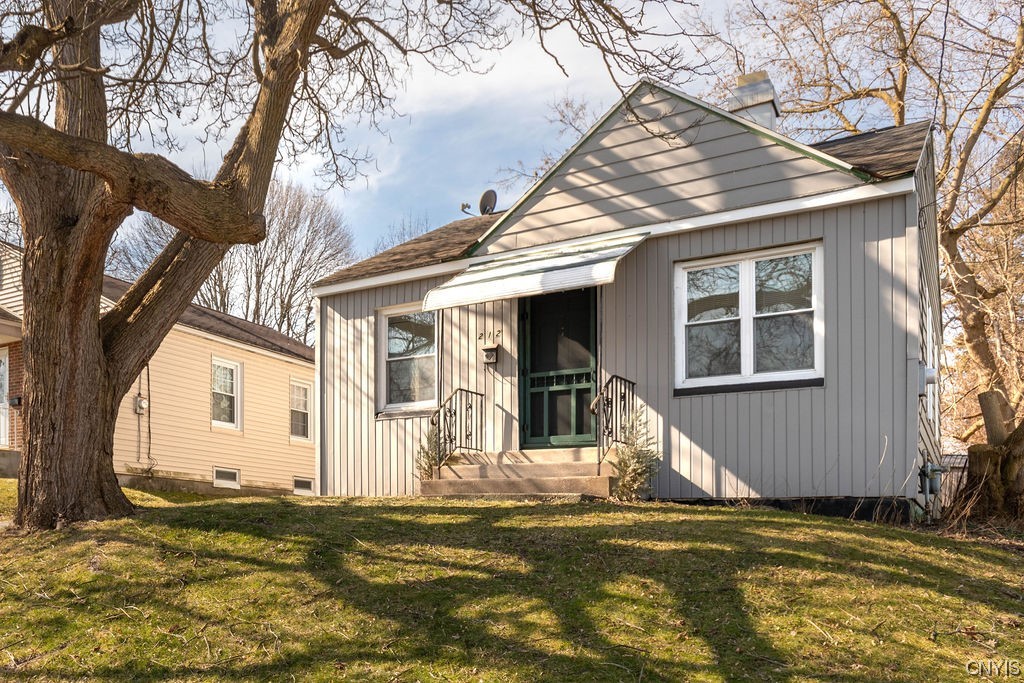 212 Burns Avenue