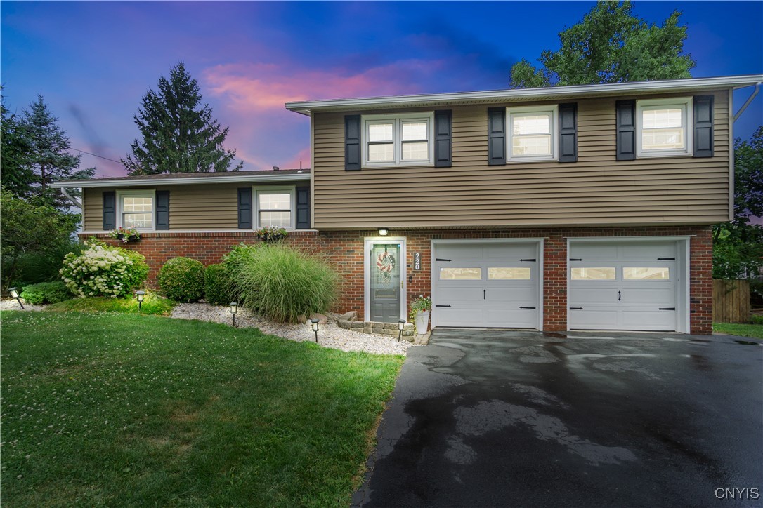 220 Monte Vista Drive