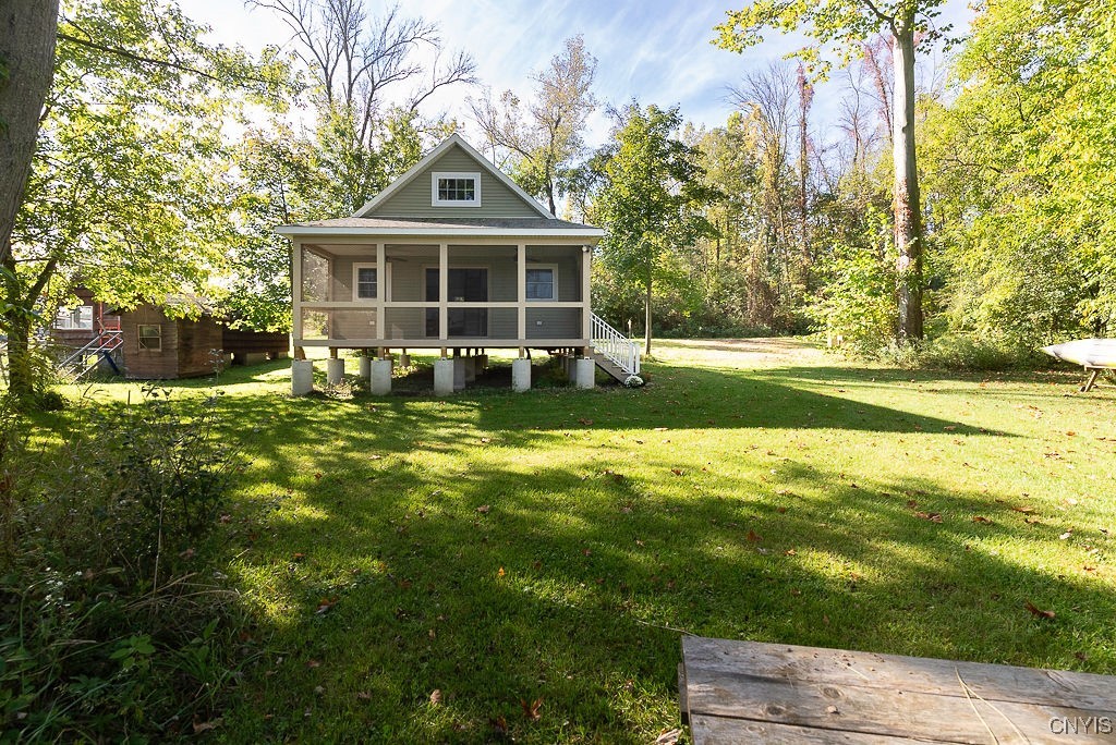 524 Hollis