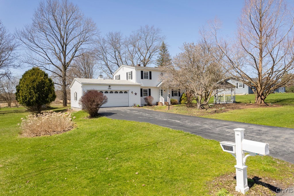 5597 Sunview Drive