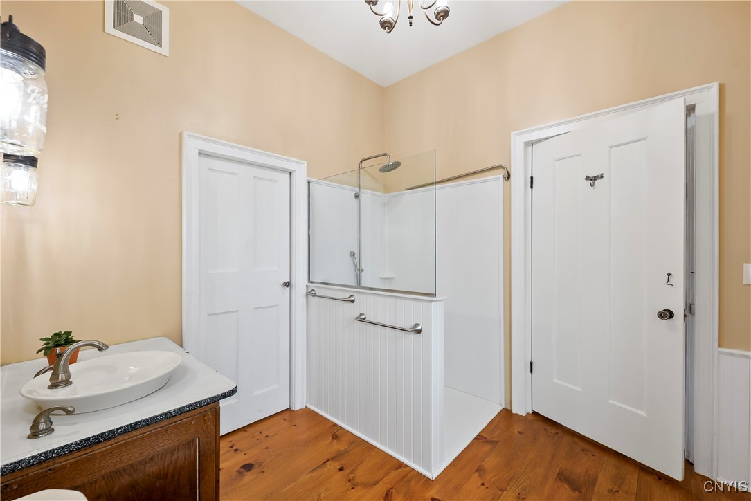 3423 State Route 34 Road