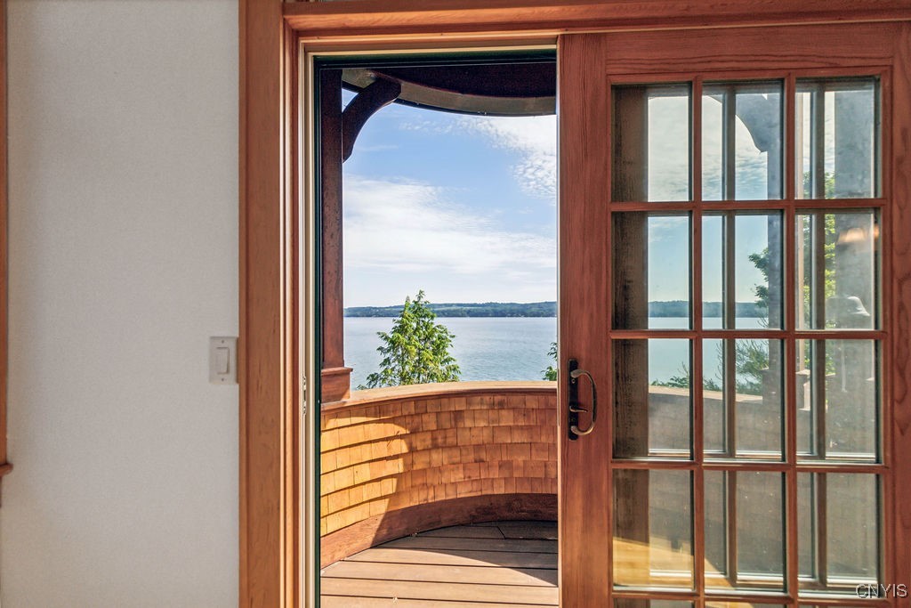 1782 Tamarack Trail