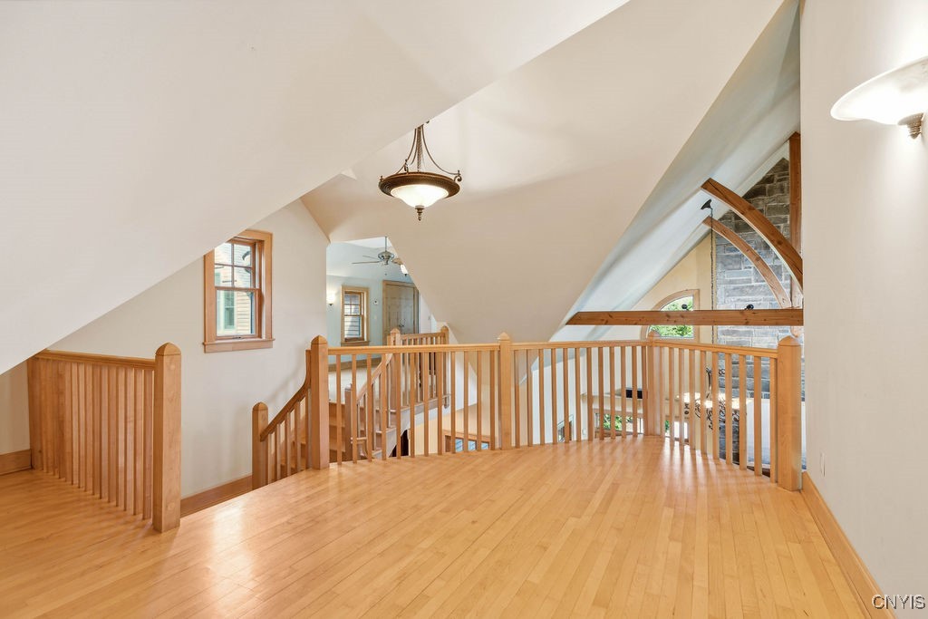 1782 Tamarack Trail