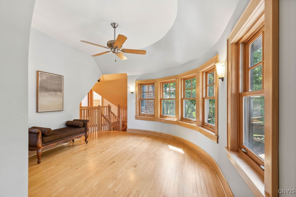 1782 Tamarack Trail