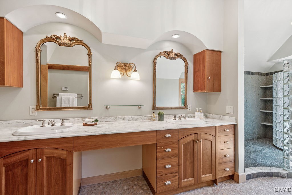 1782 Tamarack Trail