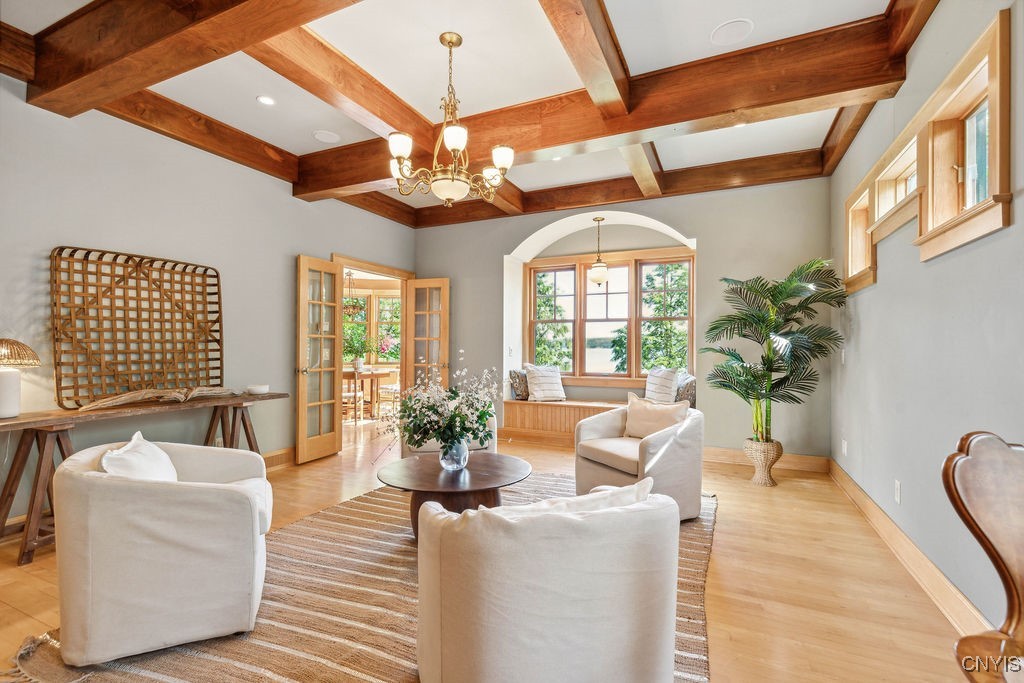 1782 Tamarack Trail