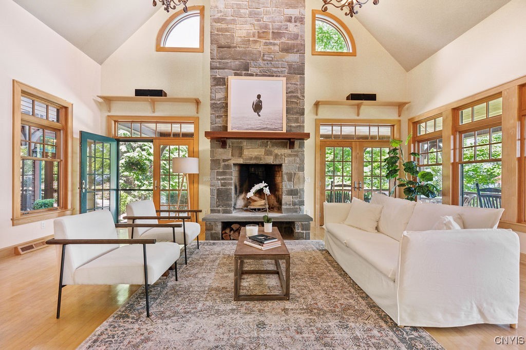 1782 Tamarack Trail