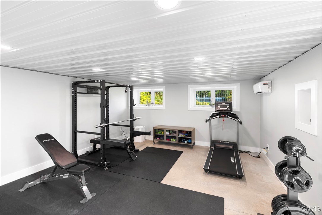 37 West Elizabeth Street