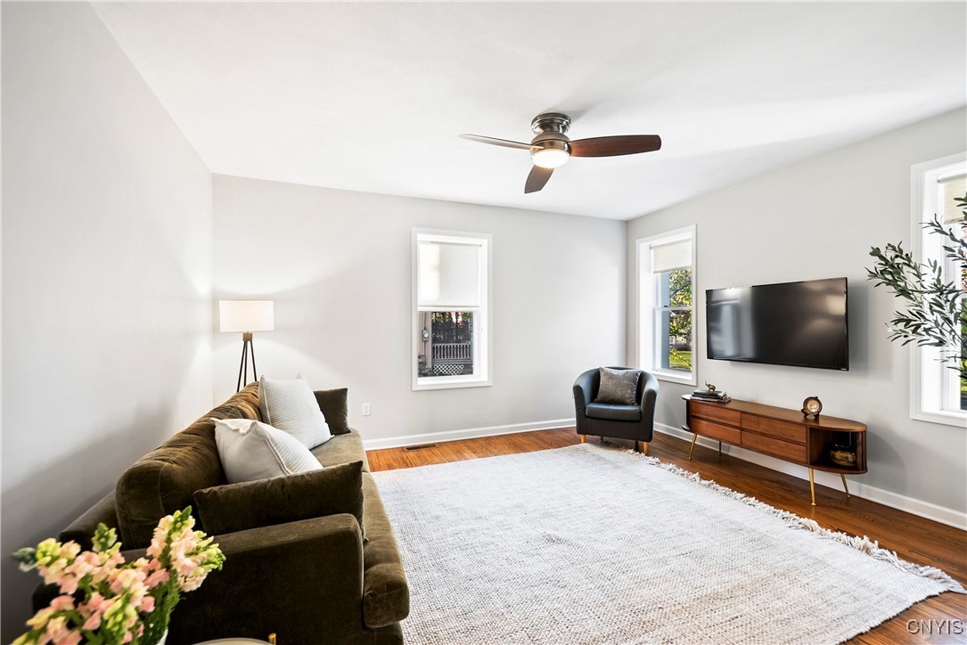 37 West Elizabeth Street