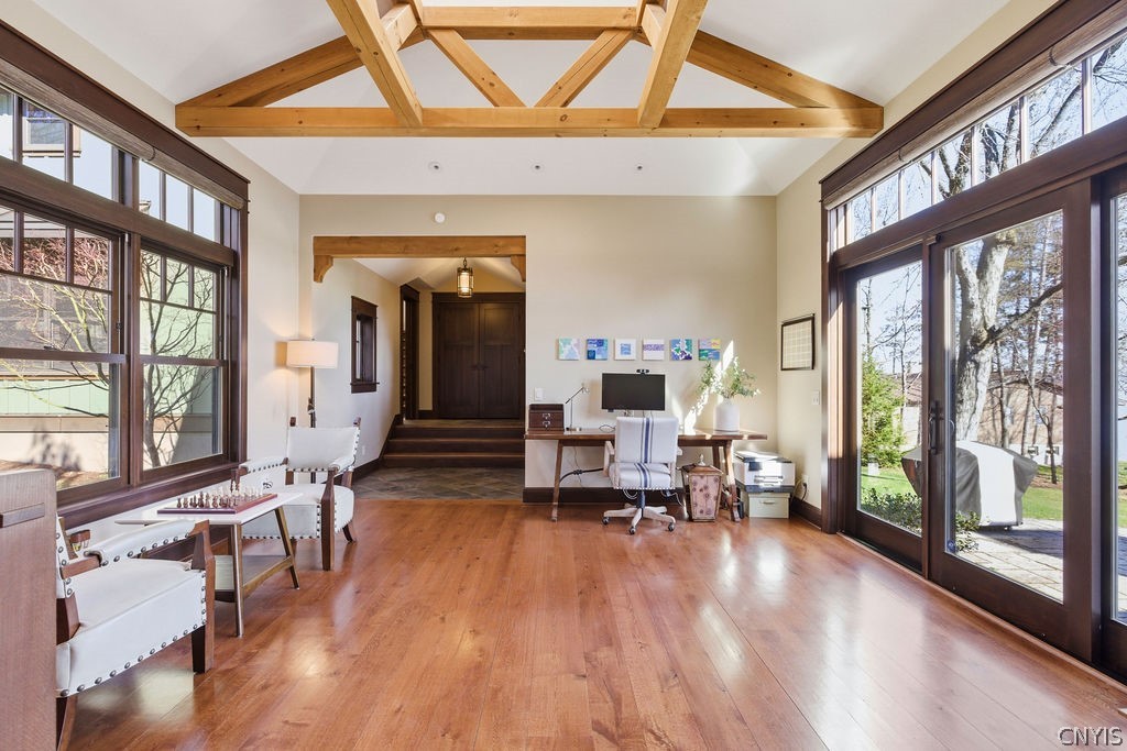 1760 Tamarack