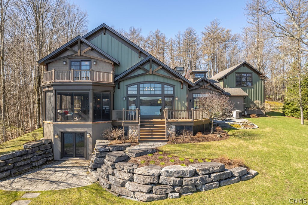 1760 Tamarack