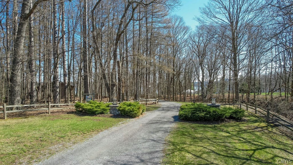 1760 Tamarack